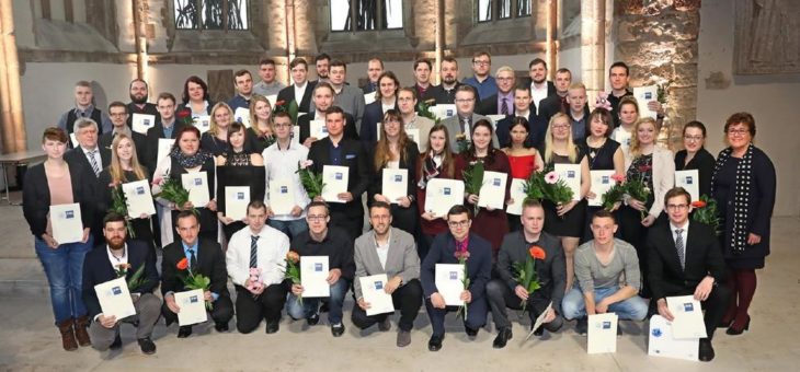 IHK Magdeburg ehrt die berufsbesten Azubis und vergibt Bildungspreise 2017