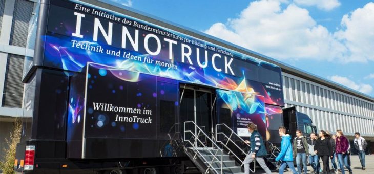 InnoTruck feiert bei Hannover Messe einjähriges Jubiläum: Erfolgsrezept für mehr Technikbegeisterung