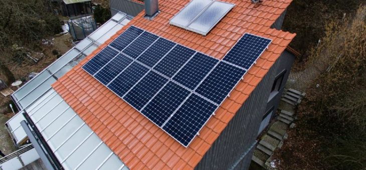 Das einfache Solarinsel Paket mit dem Steca Wechselrichter ist da