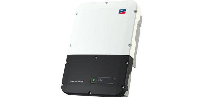 Speichersysteme einfach erweitern: Der neue Sunny Boy Storage integriert bis zu drei Batterien