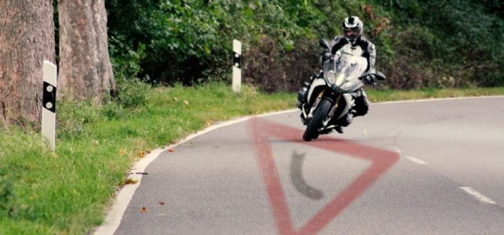 Aufgepasst in Linkskurven