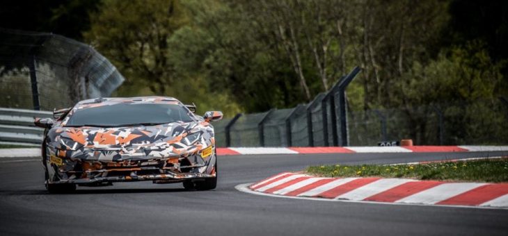 Seit 2010 stellt Pirelli jährlich einen Rundenrekord auf der Nordschleife des Nürburgrings auf