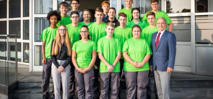 W&H: 16 neue Lehrlinge in neun Lehrberufen