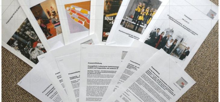 Hörbehinderte Azubis lernen Pressearbeit