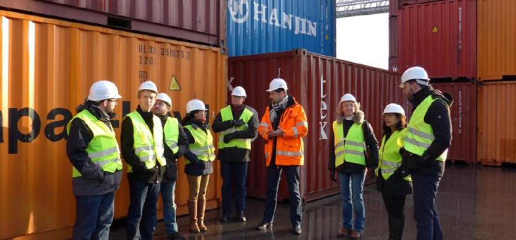 Logistik berufsbegleitend studieren – jetzt informieren