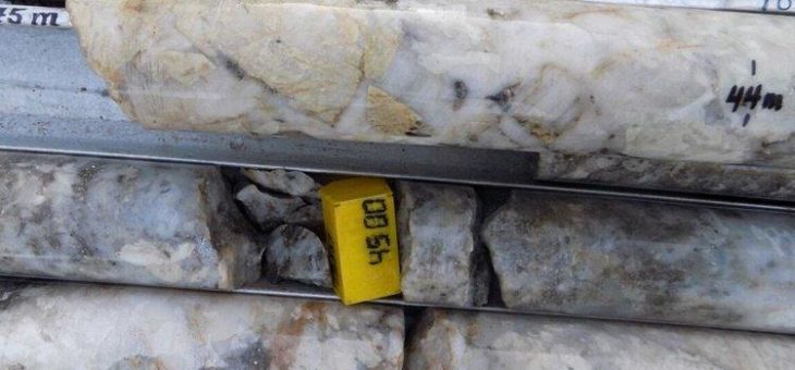 AVZ Minerals: Hohe Lithium- und Zinngehalte zum Abschluss