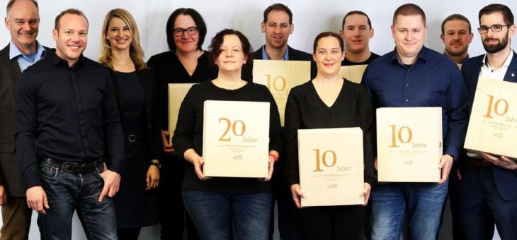 Langjährige Betriebszugehörigkeit: Die IT-HAUS GmbH ehrt Jubilare