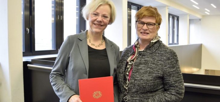 Dr. Annette Harth zur Professorin an der Fakultät Gesellschaftswissenschaften ernannt
