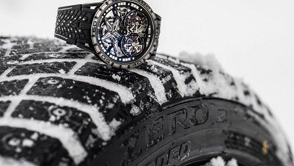 Der Pirelli ICE ZERO 2 inspirierte Roger Dubuis zur ‚Beschlagen Uhr‘