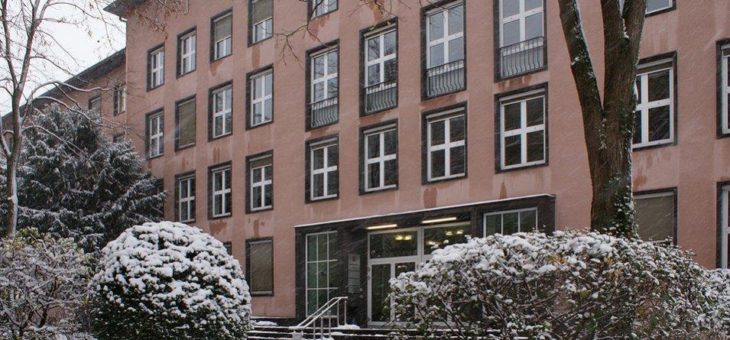 Arbeitsgericht Köln: Als „Karnevalszeit“ gilt (zumindest in Köln) die Zeit von Weiberfastnacht bis Aschermittwoch
