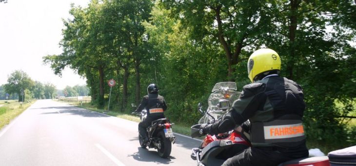 Beizeiten die richtige Motorradbekleidung zulegen