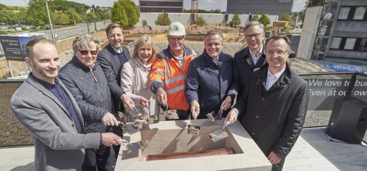 Grundsteinlegung für den Schüco One Neubau