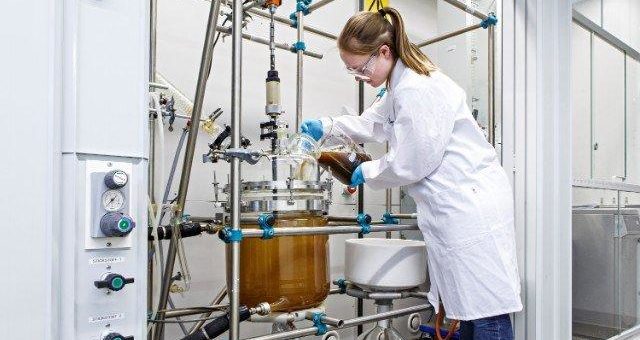 Bio-Flammschutz für Kunststoffe: Fraunhofer LBF erschließt neue Verwendungsmöglichkeiten für Lignin