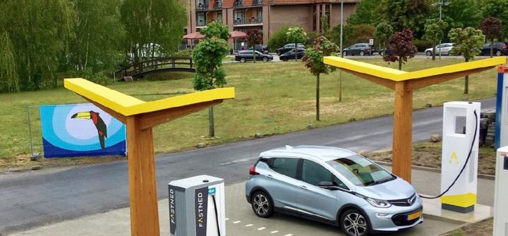 Fastned eröffnet Schnellladestation am Van der Valk Hotel Spreewald an der A13