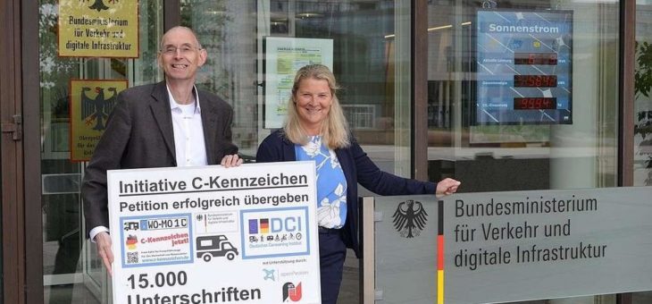 Petition C-Kennzeichen mit fast 15.000 Unterschriften erfolgreich übergeben