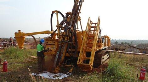 Amani Gold schmiedet an einem weiteren heißen Eisen!