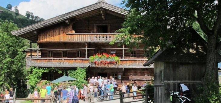 Handwerksmarkt im Bergbauernmuseum – die etwas andere Schauwerkstatt im Bauernhof z`Bach