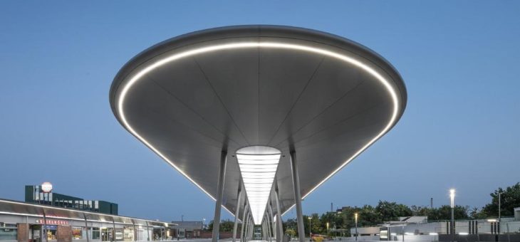 Kein UFO-Landeplatz, sondern ein moderner Busbahnhof