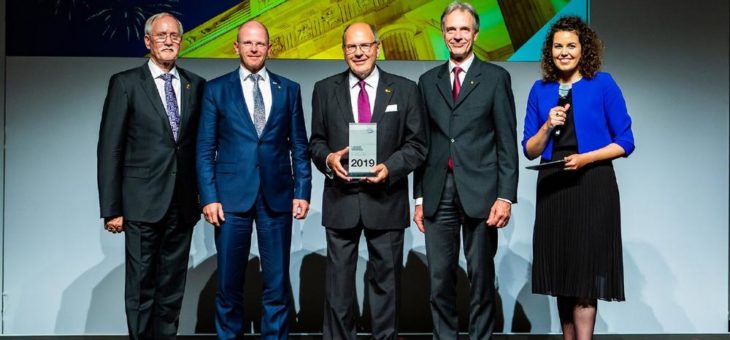Ehrenpreis für Dr. Ulrich Stiebel