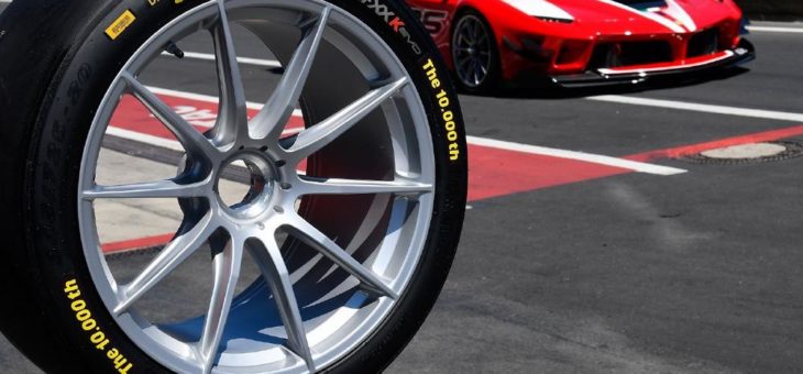 Pirelli lieferte den 10.000 P Zero Reife für das Ferrari XX-Programm