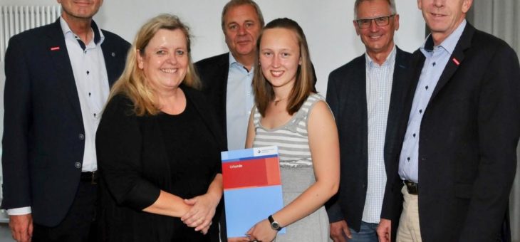 Alexandra Eberle ist Lehrling des Monats Juli 2018