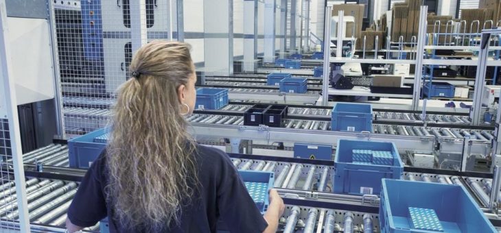 Produktionslogistik: Industrie 4.0 – Mensch und Maschine im Einklang