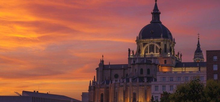 Für Madrid-Themen Madrid-Domains…