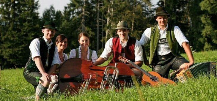 11. „Tiroler Tanzlmusigfest“ auf der Hohlriederalm am 25. August 2019