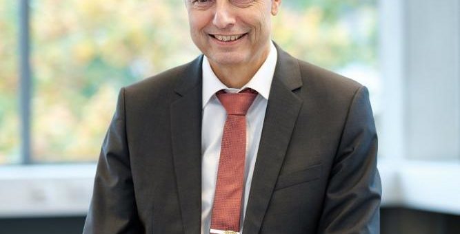 Schneider setzt sich für Hochschulfinanzierungsvertrag II ein