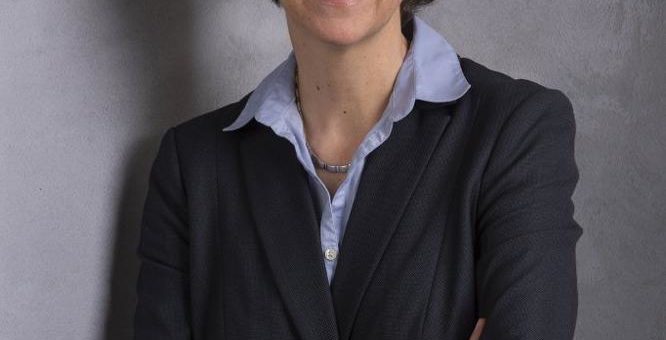 Ulrike Messerschmidt als neue Kanzlerin im Amt