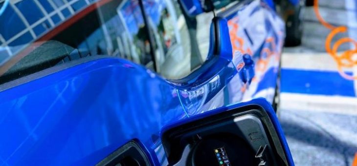 Megatrend E-Mobilität:  ROWA Masterbatch fährt mit