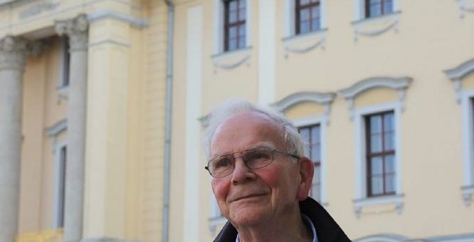 Mut zum Risiko: Die Hochschule für Musik Franz Liszt Weimar gratuliert ihrem Altrektor Prof. Dr. Diethelm Müller-Nilsson zum 90. Geburtstag