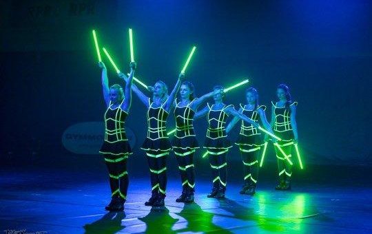 Gymmotion präsentiert am 30. November 2019 in Erfurt: „Flying Energy“ mit The Light Crew, dem Rhönrad-Weltmeister Luca Christ u.v.a.
