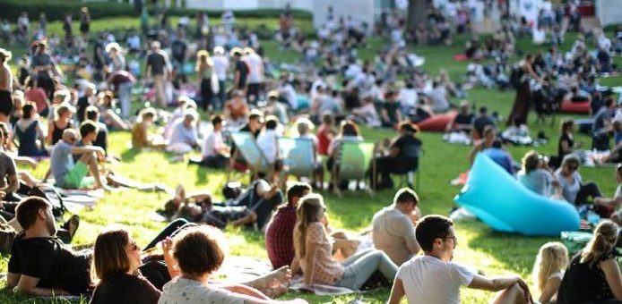 „Park Sounds“ im Stadtgarten eröffnen den Sommer