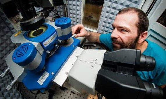Molekulare Untersuchungen von weichen und biologischen Systemen mit dem JPK NanoWizard®-Rasterkraftmikroskop an der Universität Sheffield