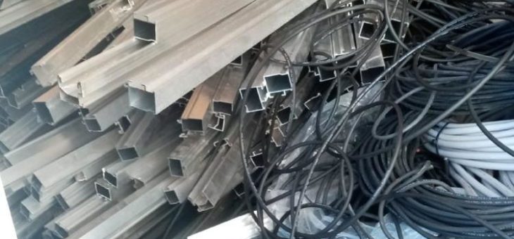 Schrottsammler AUS Mönchengladbach