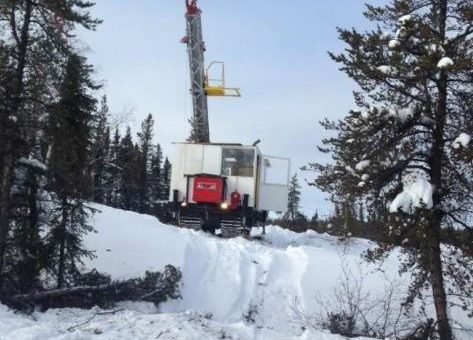 TerraX und Maple Gold starten wegweisende Bohrprogramme