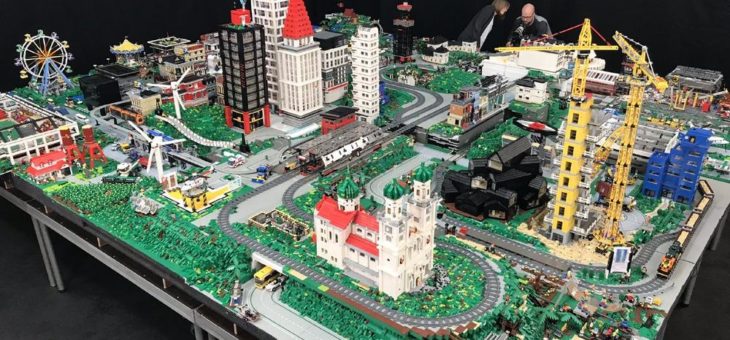 LEGO-Stadt auf Modellbaumesse 2020 in Erfurt
