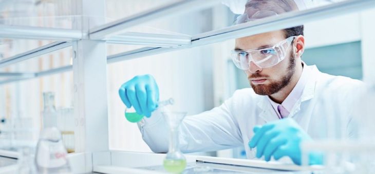 Ausbildung zum Labor- und Röntgen-Assistenten: Schlüsselberufe mit Jobgarantie – und in Bayern künftig ohne Schulgeld