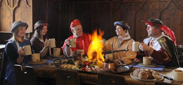 Touristen-Renner in Ostbayern: Tafeln wie die „oidn Rittersleit“