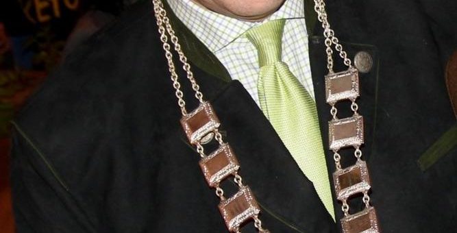Regensburger „Königstreue“: Markus Söder krönt Ilse Aigner