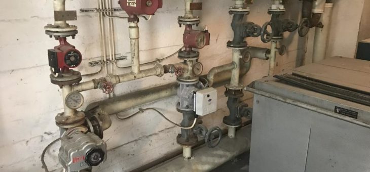 Schrottsammler aus dem Ruhrgebiet bieten Kostenfrei Abholung Edelstahl und Aluminiumschrott