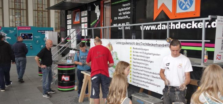 Berliner Dachdecker wieder bei der Jugendmesse YOU vertreten