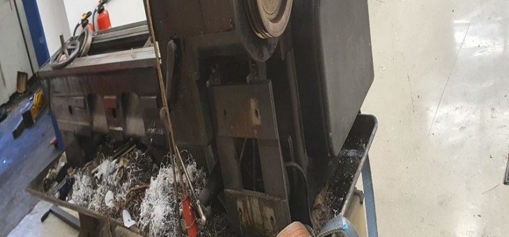 Schrottabholung Mönchengladbach für Privat- und Gewerbekunden