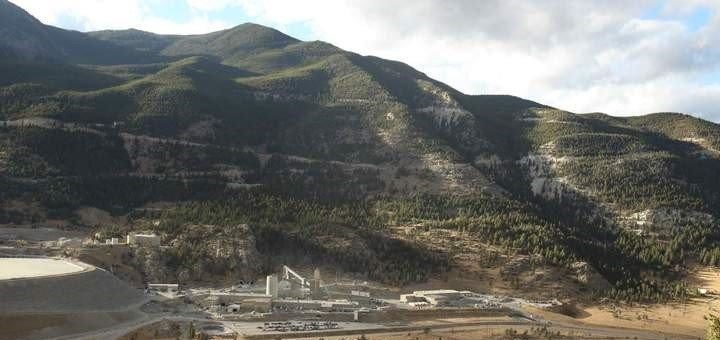 Sibanye-Stillwater spart Kosten durch die vorzeitige Abwicklung des Metallkaufabkommens