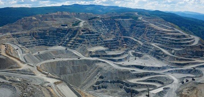 Copper Mountain Mining stellt sich auf weiterhin schwierige Zeiten ein und stellt entsprechend die Weichen