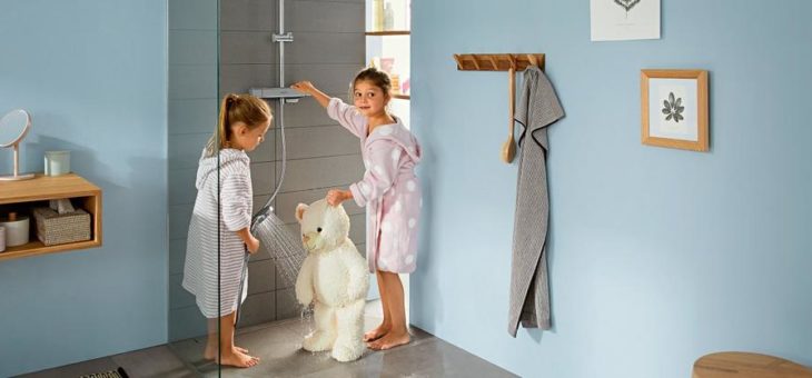 Urlaub zu Hause im Badezimmer