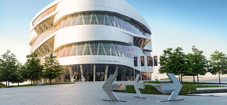 Mercedes-Benz Museum und Mercedes-Benz Classic digital erleben