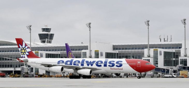 Rückholflug mit mehr als 300 Heimkehrern aus Mexiko am Flughafen München gelandet