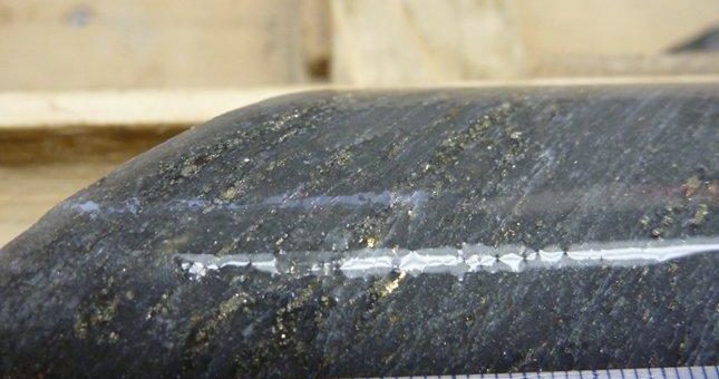 Treasury Metals meldet Goldintervall von 6,3 g/t über 19,5 Meter